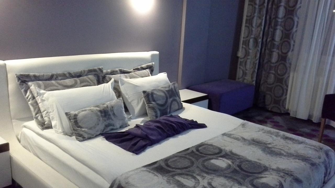 Hande Hotel Mustafakemalpaşa Zewnętrze zdjęcie