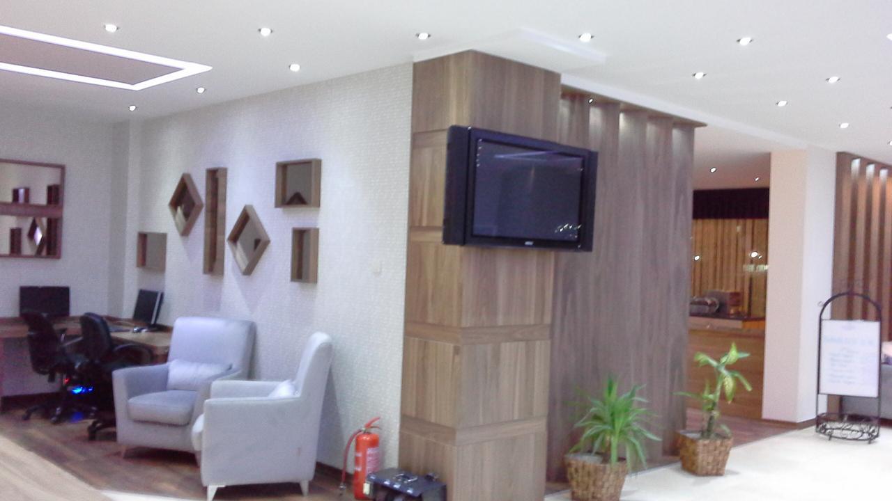 Hande Hotel Mustafakemalpaşa Zewnętrze zdjęcie