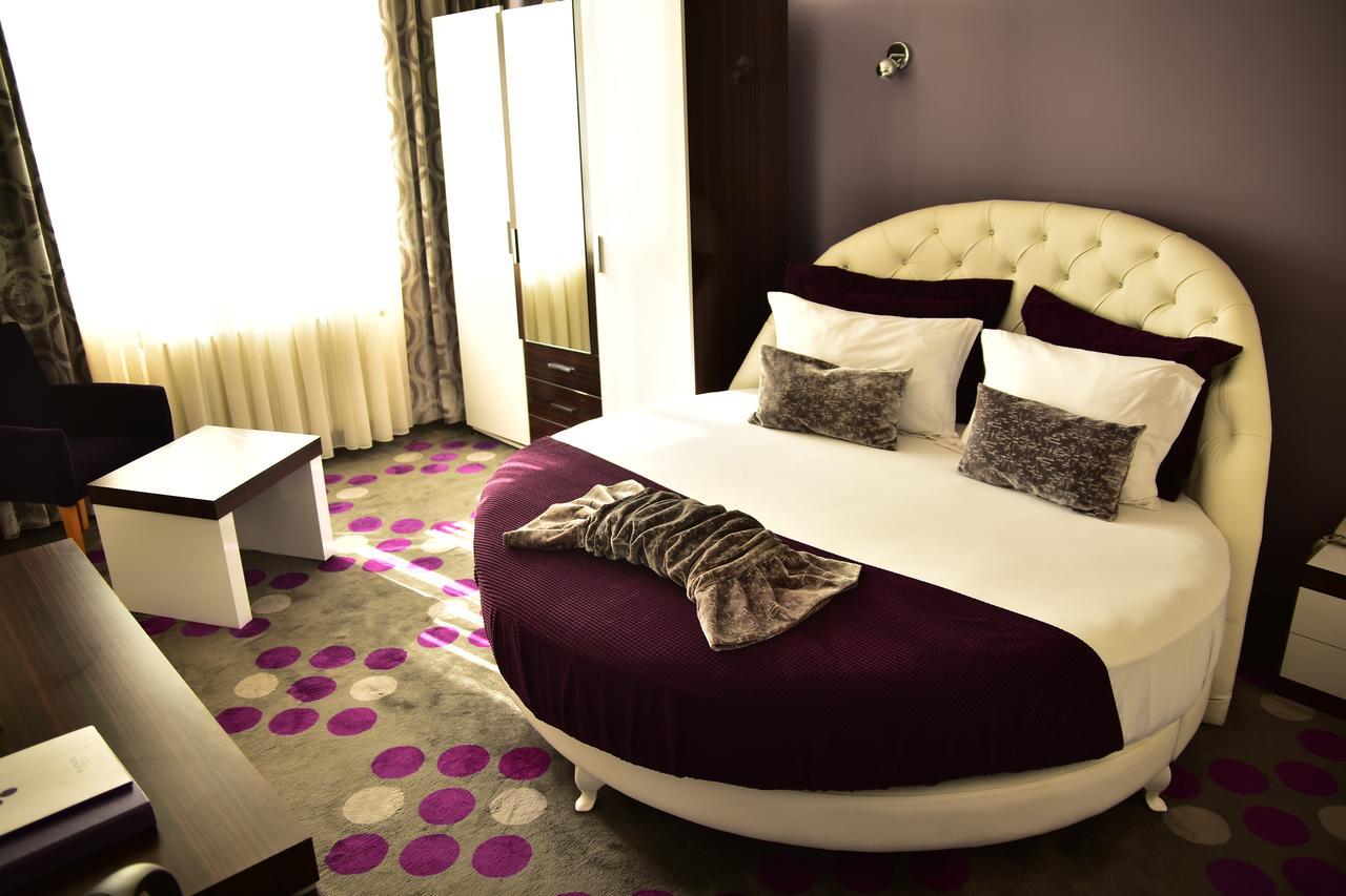 Hande Hotel Mustafakemalpaşa Zewnętrze zdjęcie