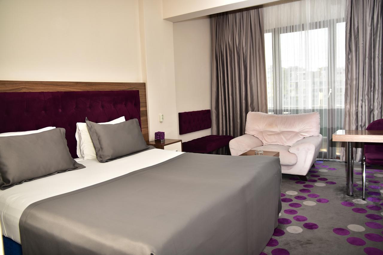 Hande Hotel Mustafakemalpaşa Zewnętrze zdjęcie