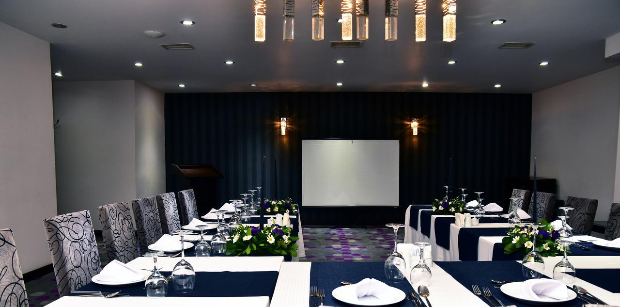 Hande Hotel Mustafakemalpaşa Zewnętrze zdjęcie